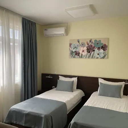 Santa & Restaurant Hotel