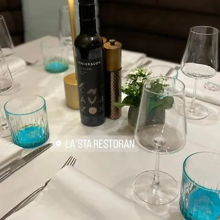 Hotel Santa Villa&restaurant Sremska Mitrovica