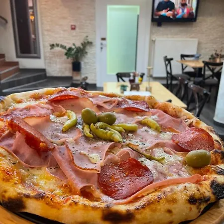 Santa & Restaurant *